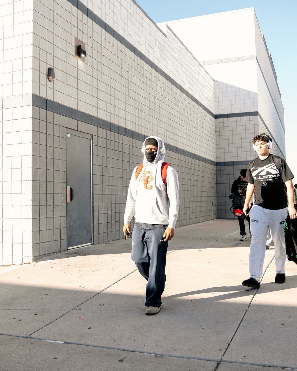 Centennial Coyotes Football tweet media