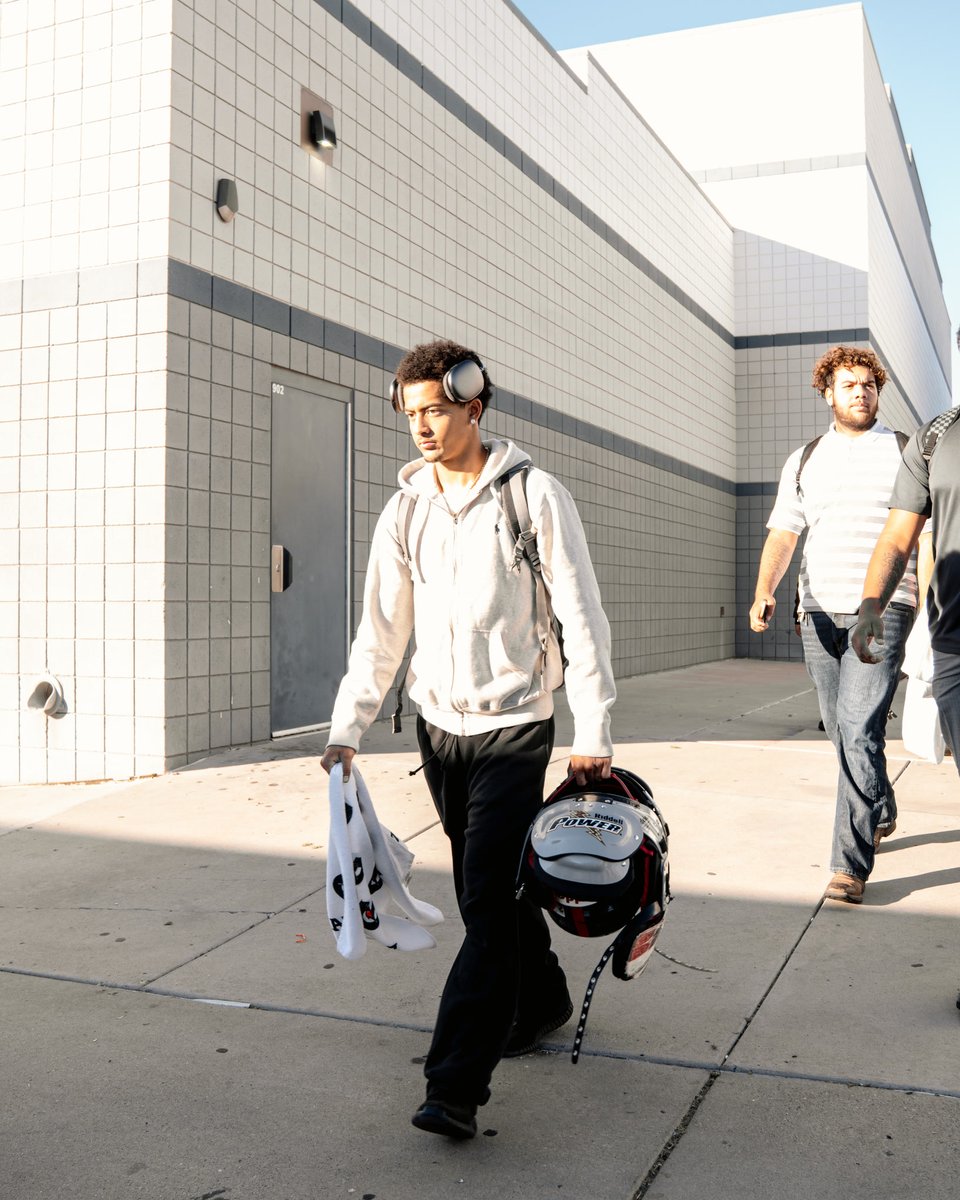 Centennial Coyotes Football tweet media