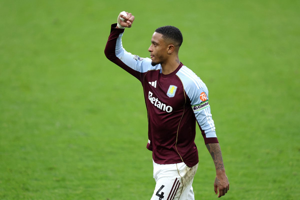Ezri Konsa was the only player to attempt 40+ passes and maintain 100% pass accuracy in Aston Villa vs Arsenal. 🎯🔥

Finding his man with all 43 of his passes. ✅
