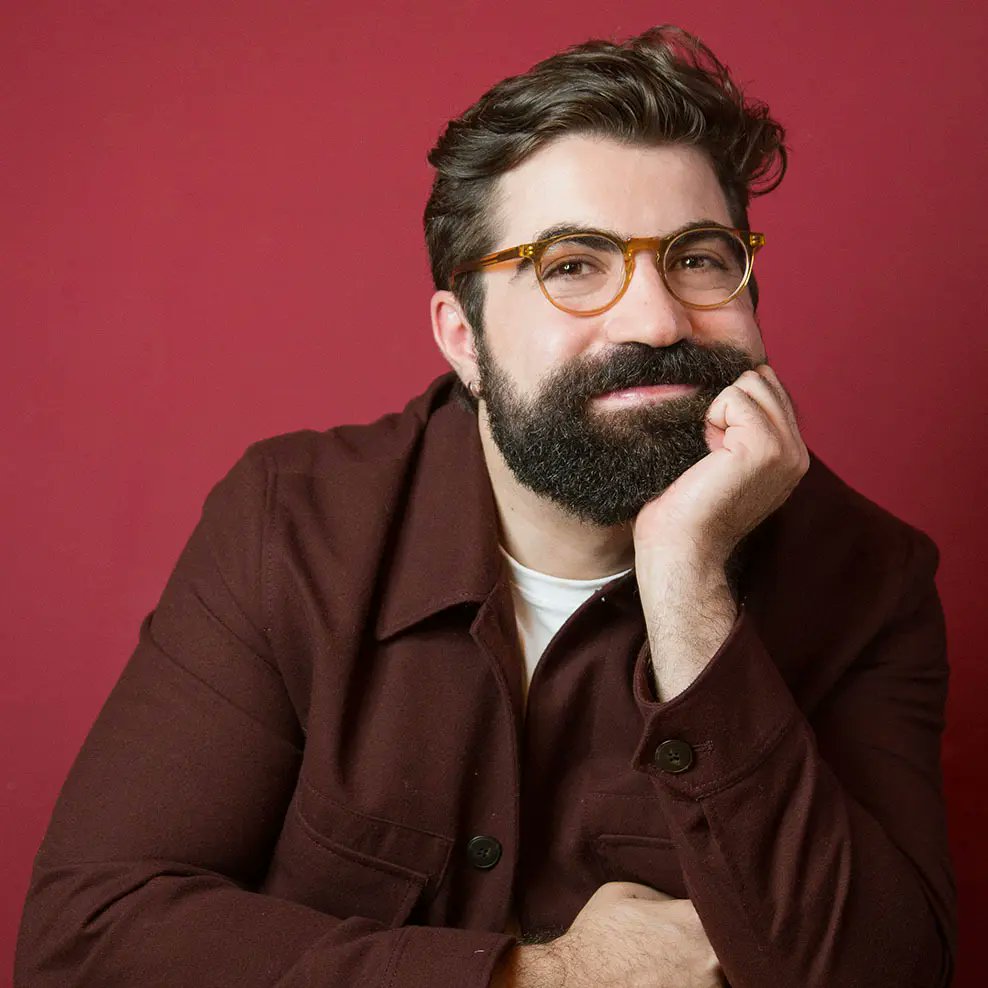 antinom's tweet image. Mas bigode sempre foi coisa de viado. 

Essa geração fez PIOR, conseguiram aviadar a barba. 99% dos gayzimhos são barbudinhos. Hj em dia ter a cara lisa é mais símbolo de masculinidade do que qualquer outra coisa, o que é triste...