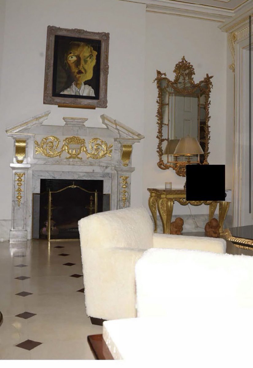 That’s Jeffrey Epstein’s living room. For a moment, a thought it was the White House. 🥴