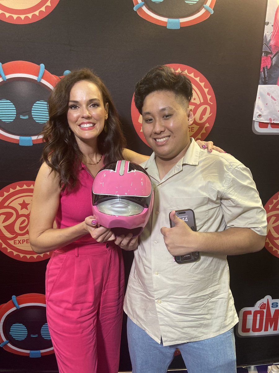 Time For, the yearly update! Thank you so much for the photos and autographs <a href="/TheJasonFaunt/">Jason Faunt</a> <a href="/theErinCahill/">Erin Cahill</a> y’all are really amazing people!😆