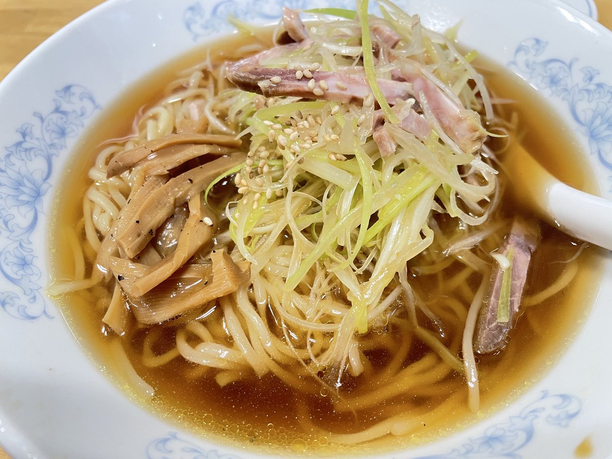 bec_yn's tweet image. アルビの最終戦見て来て、
打ち上げは、ぎょうざの満洲。
ぎょうざと生ビール最高！
来年は、良い試合を見せてくれ。
#埼玉県 #狭山市 #ぎょうざの満洲 #餃子 #生ビール