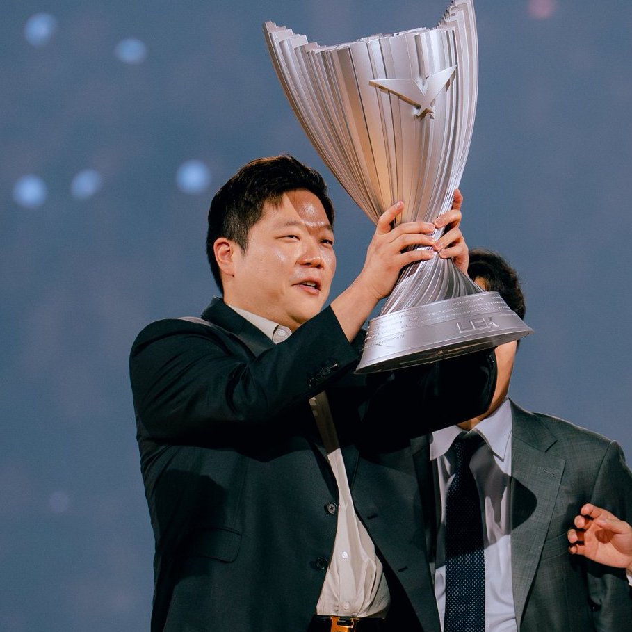 Sheep Esports tweet media