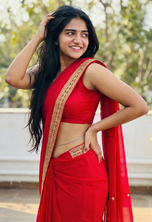 G7fBd_fbEAEokE3?format=jpg&name=900x900