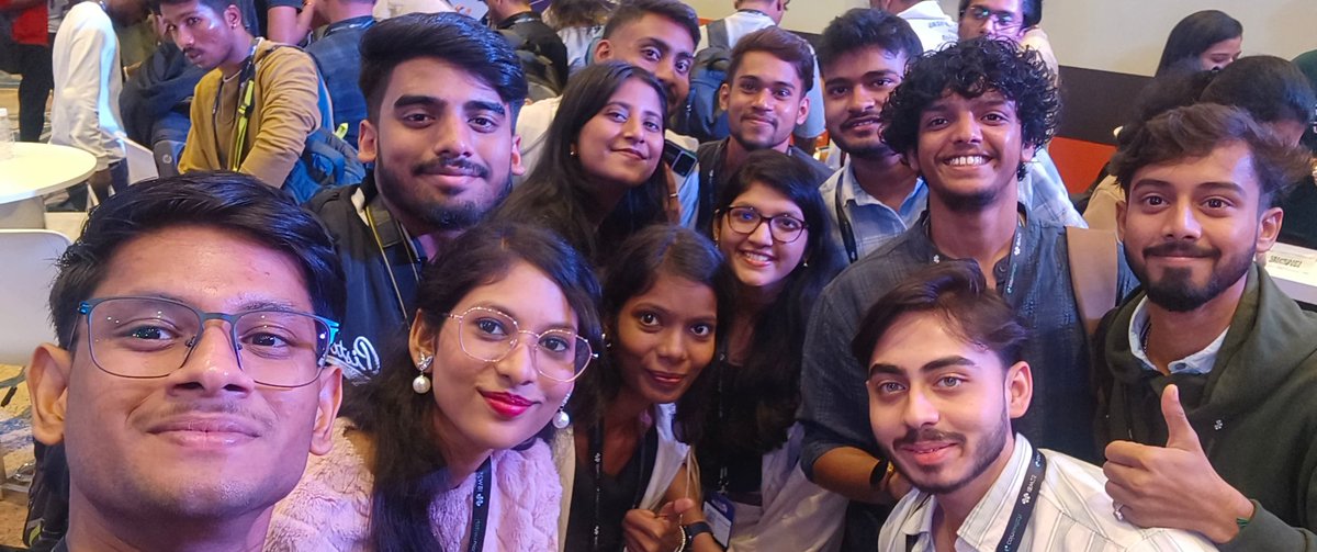 Ashuuuuu007's tweet photo. Day 2 at IBW 2025 was all about energy, learning &amp; connections! 💡🚀
From powerful talks to unforgettable moments with the crew — leveling up every second! 🤝🔥
@IBWofficial #Day2Vibes #BlockchainIndia #CryptoCommunity #TechJourney #GrowTogether https://t.co/gc6n44MJ8B