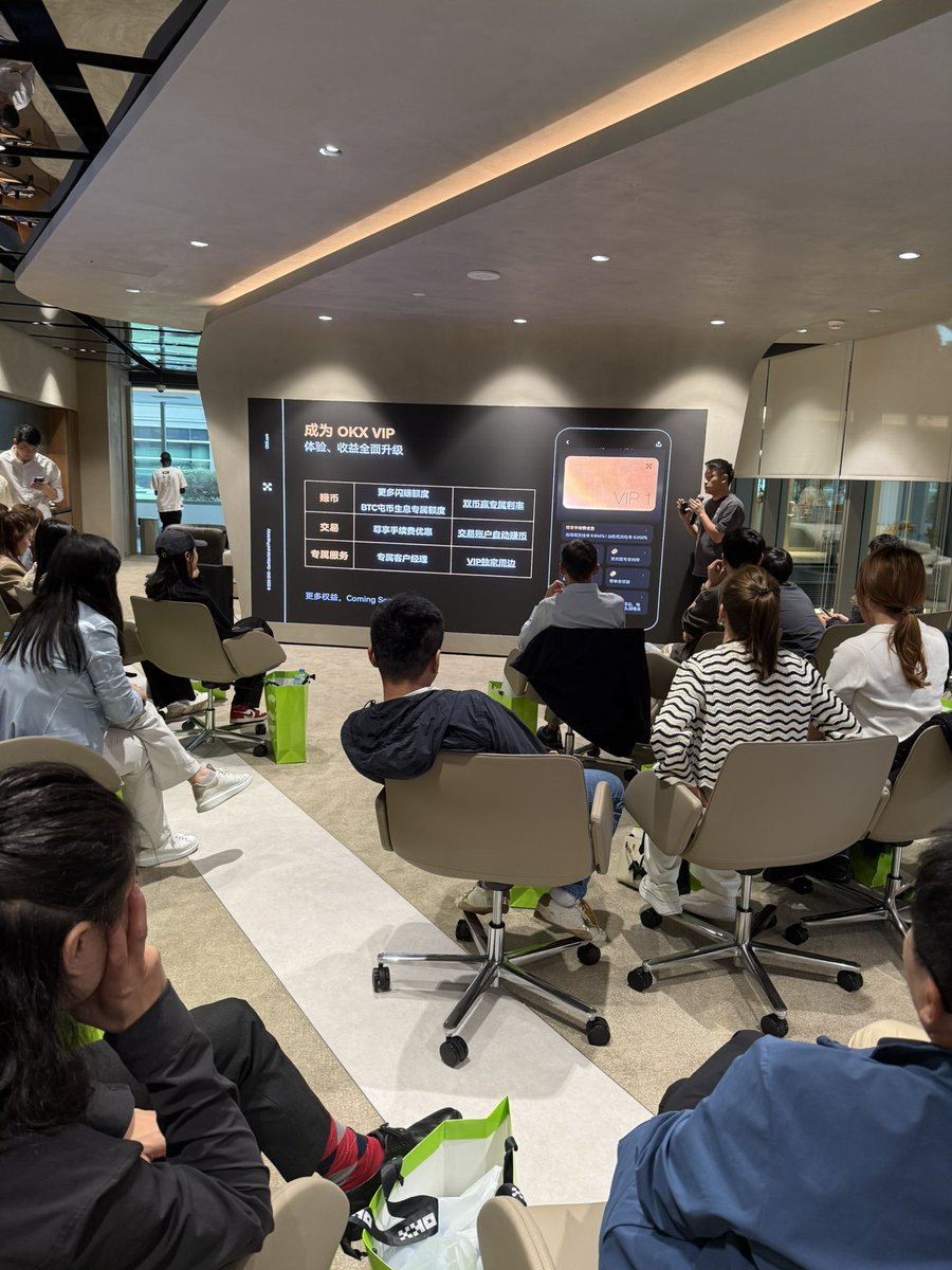 Airkin 阿津 tweet media