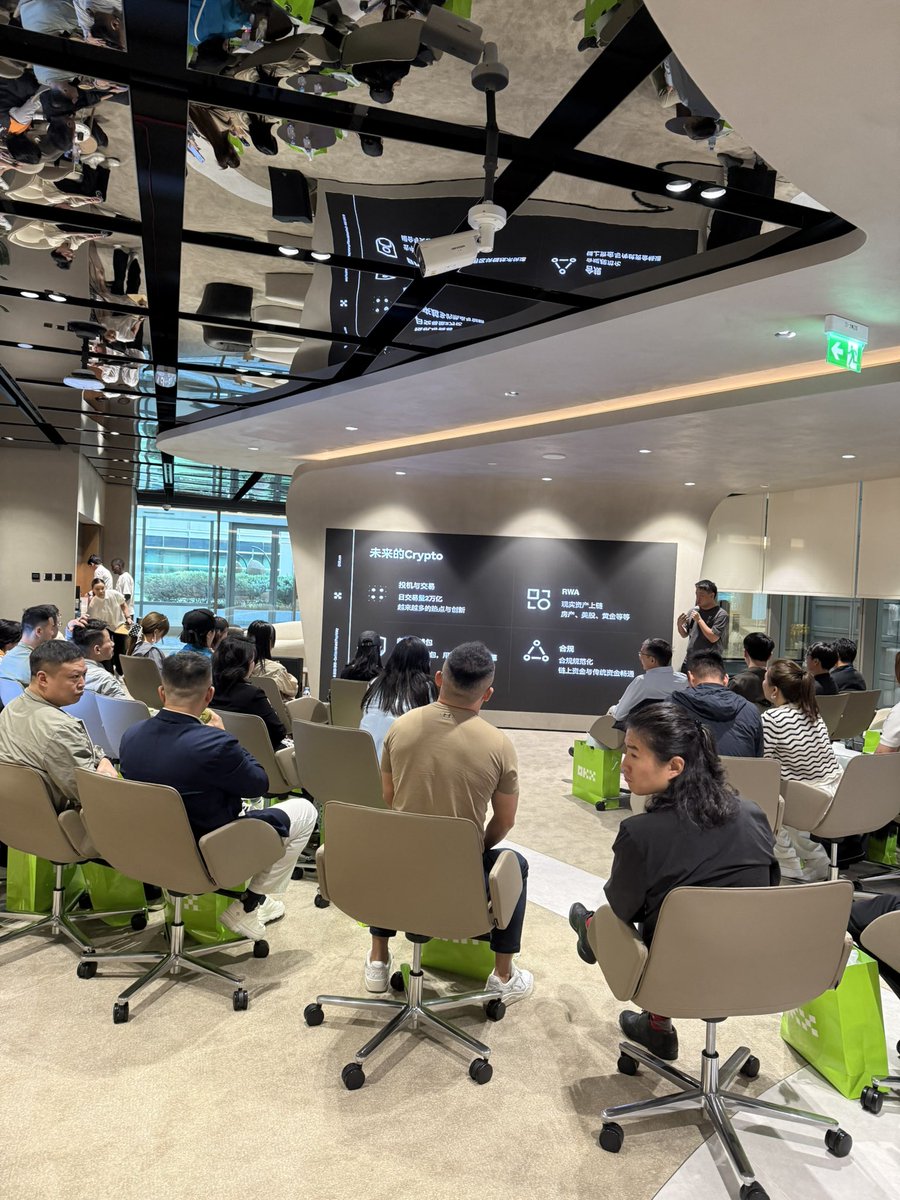 Airkin 阿津 tweet media