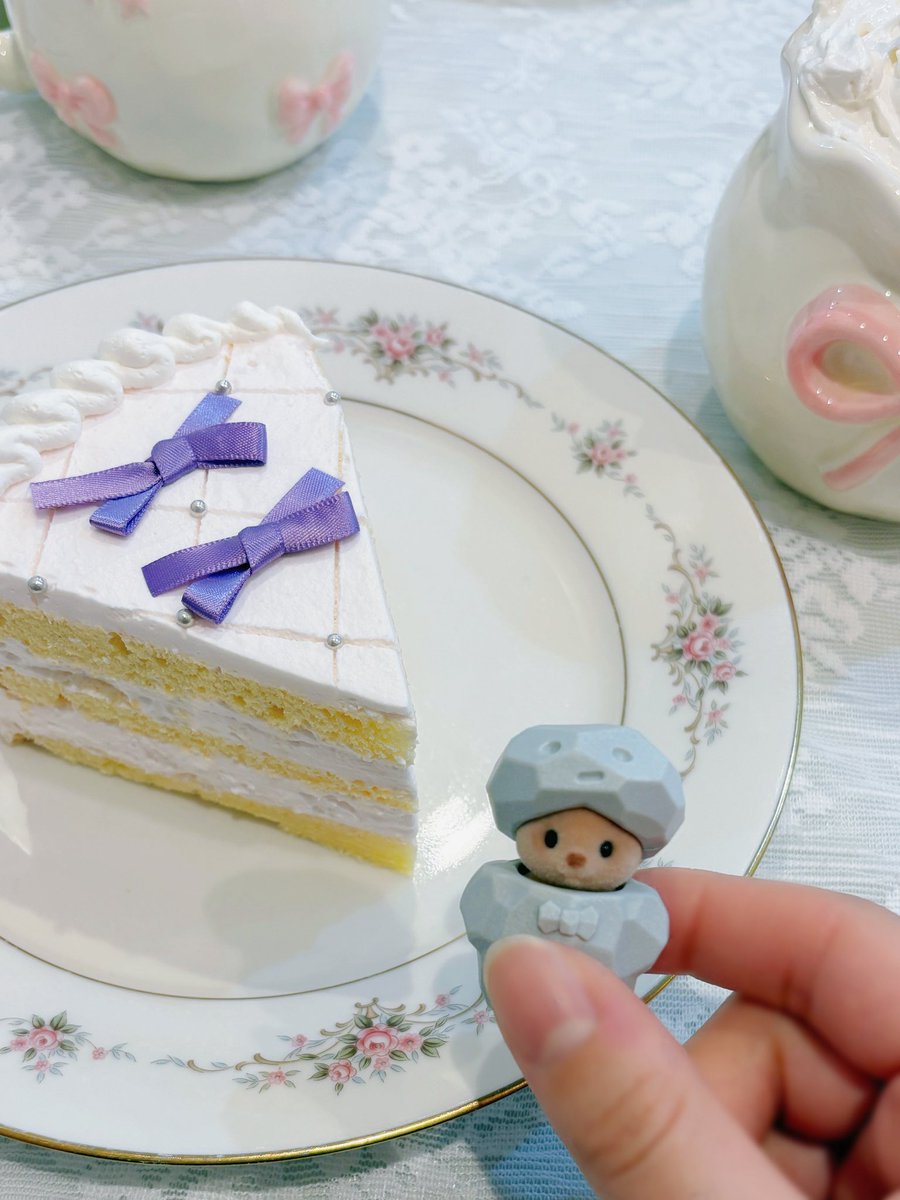 ⋆𝜗𝜚 ┈┈┈ ⋯ ┈┈┈ 𝜗𝜚 ┈┈┈ ⋯ ┈┈┈𝜗𝜚.⋆