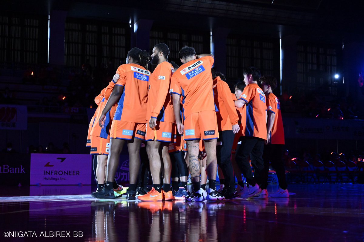 naxbb_rb's tweet photo. ◤GAME RESULT◢
B3 LEAGUE レギュラーシーズン2025-26 第11節 vs東京八王子ビートレインズ GAME1

■スコア
新潟 78-66 八王子

1Q 20-15
2Q 23-13
3Q 15-22
4Q 20-16

▼コメントはこちら
https://t.co/7IjJt3rBhQ https://t.co/hVbCJl8mQV