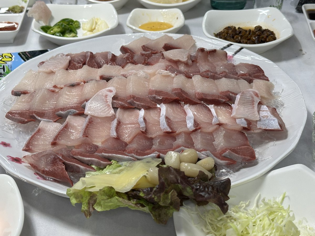 류네링 (@lruneism_) on Twitter photo 