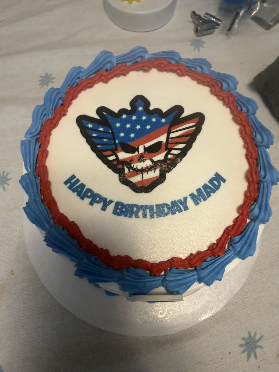 MadisonTorrez16's tweet photo. My favorite cake so far!!@CodyRhodes https://t.co/nw8oOrSqe6