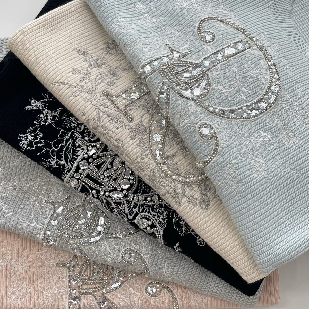 冬の主役になりたい子、全員集合。 大人気トップスがバージョンアップ