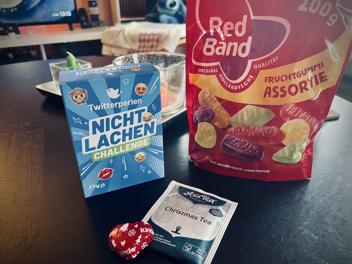 Nachttreue's tweet photo. Guten Morgen 🌤️
Adventskalender- und Nikolausfreuden ✨☃️✨
Und bei euch so? 🤗
Habt einen schönen Samstag. ☕️🧁
#WeekendMood #GoodVibes
#Twitterperlen #HaveFun https://t.co/EtEmxmdeCK