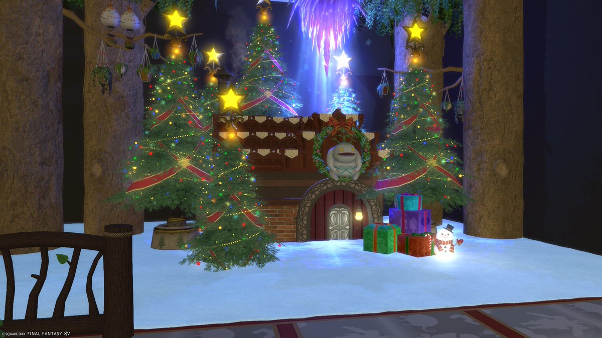 江戸わーどさんのハウスにお邪魔してきました
Lハウスの階段目いっぱい使ったツリーに圧倒されます
サンタさんのソリはそんな作り方があったの！？と驚かされました
正面エリア以外もしっかり作りこまれててクリスマスが近づいてきたら人だかりができそうな素敵ハウスでした