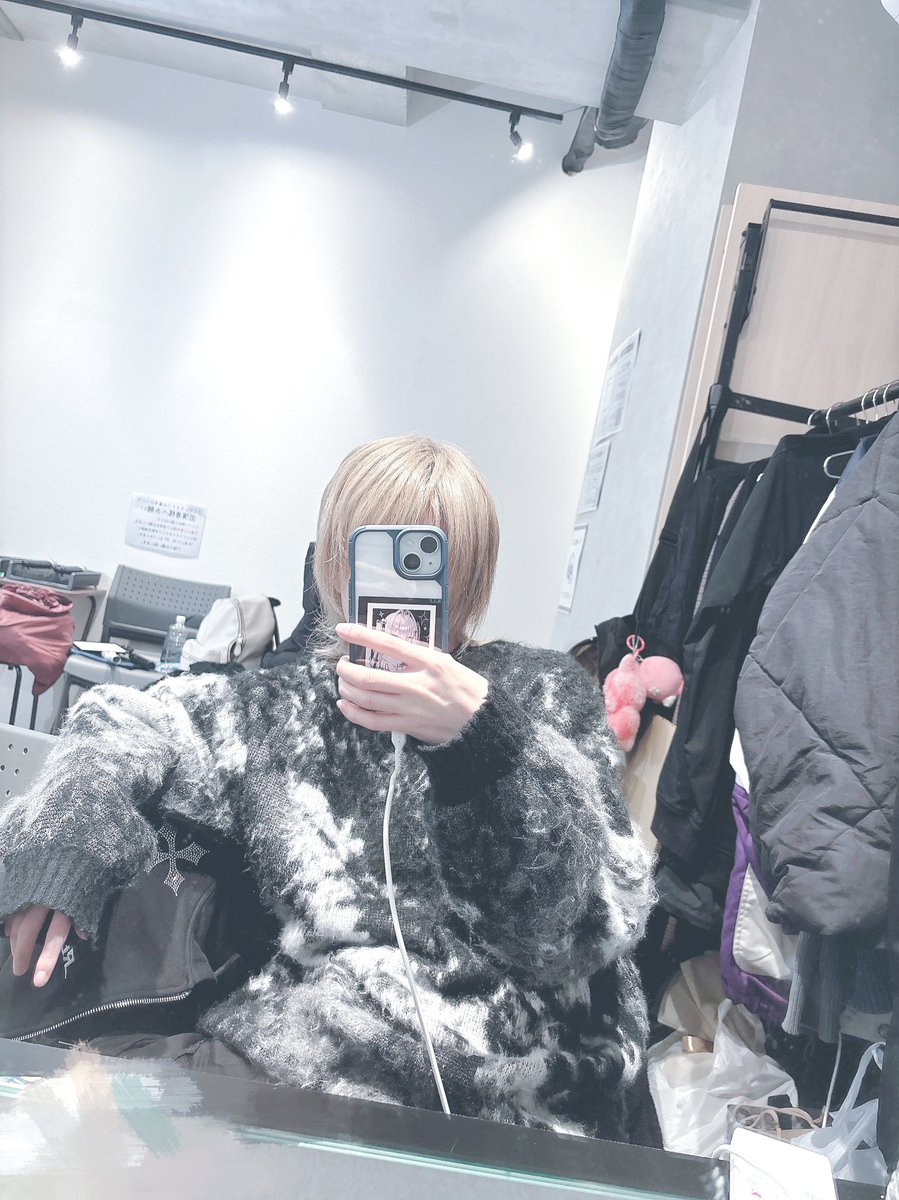 雲ページ xai (@xouzli) / Posts / X