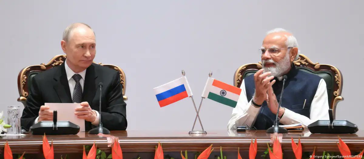 BitcoinKE's tweet image. #DeDollarization |

Russia🇷🇺 has discuss alternative ways of payment with India🇮🇳 to bypass Western sanctions. 

In New Delhi, Putin announced that bilateral trade grew 12% in 2024, setting a new record, with 96% of payments NOW conducted in Indian #Rupees and Russian #Rubles.