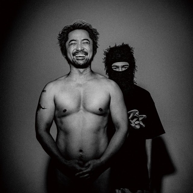 SEEDA - 親子星 Deluxe Album」のトラックリスト並びに客演がD3adStock