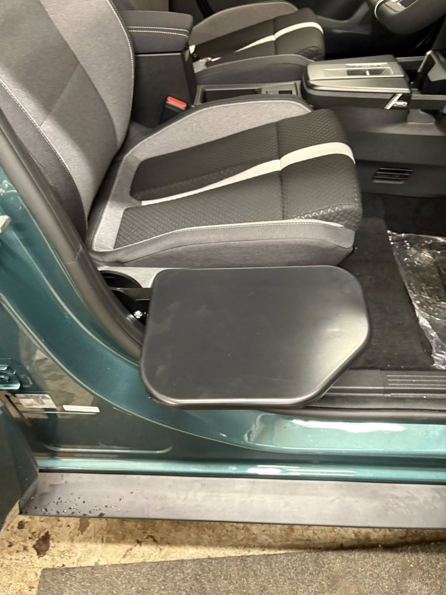 🚗✨ Another job done!

Just finished adapting this Vauxhall Frontera with:
🔹 BAS Over-Ring Accelerator
🔹 BAS Transfer Plate
🔹 <a href="/BrigAydControls/">Brig-Ayd Controls</a> Push Brake

📷 Check out the pics!

Need advice on adaptations? BAS (NW) Ltd has you covered 😄