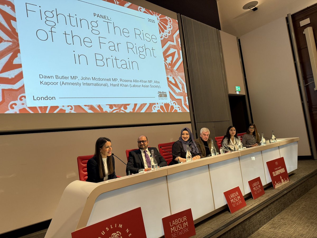 LabourMuslims's tweet image. 👊 Our first panel kicks off a packed agenda!

A brilliant array of speakers talk about how our communities fight the rise of the far right in Britain.

With the rise of Farage and Reform, now more than ever, we must be prepared to organise.