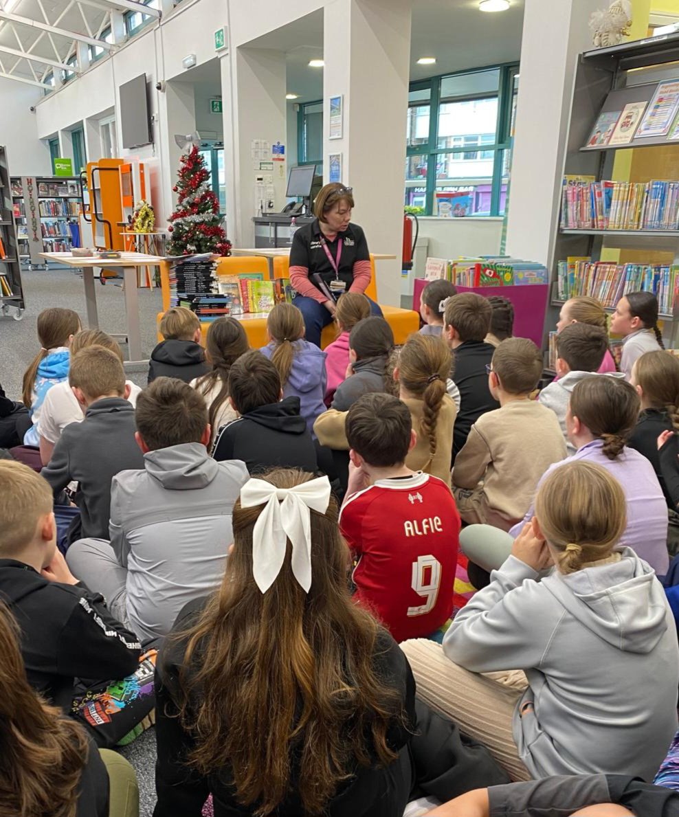 stmichaelscps's tweet photo. Year 5 loved visiting #HaltonLibraries yesterday. A love for reading growing every day. ๐โจ https://t.co/3m1M3Kq7H3