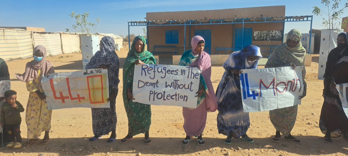 AbdulHalim71671's tweet photo. 🟢🟢 Here we again.......
From the same position...
From inside the Agadez humanitarian center in (( Niger  ))
For Refugees and asylum seekers 
We continue our peaceful protest
For  ((  440  )) days 
Demanding a decent life 
Please help US....
#pleaseHelpUs......
@UN @UNICEF https://t.co/IOR3cwdgJq