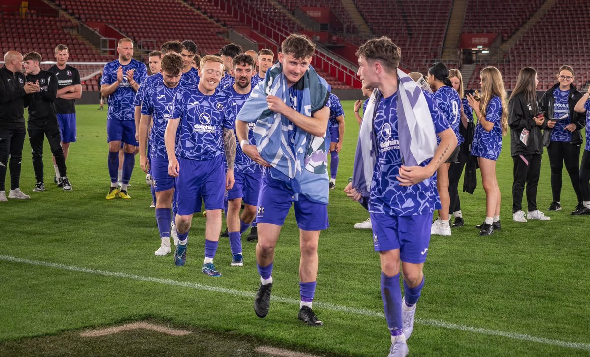 Jamie Johnston Returns |

A warm welcome back to Jamie Johnston who has rejoined the club following a short spell at Fareham Town. 

We would like to thank Simon and Fareham Town for their understanding on this. 

#UpThePurps 💜⚽️