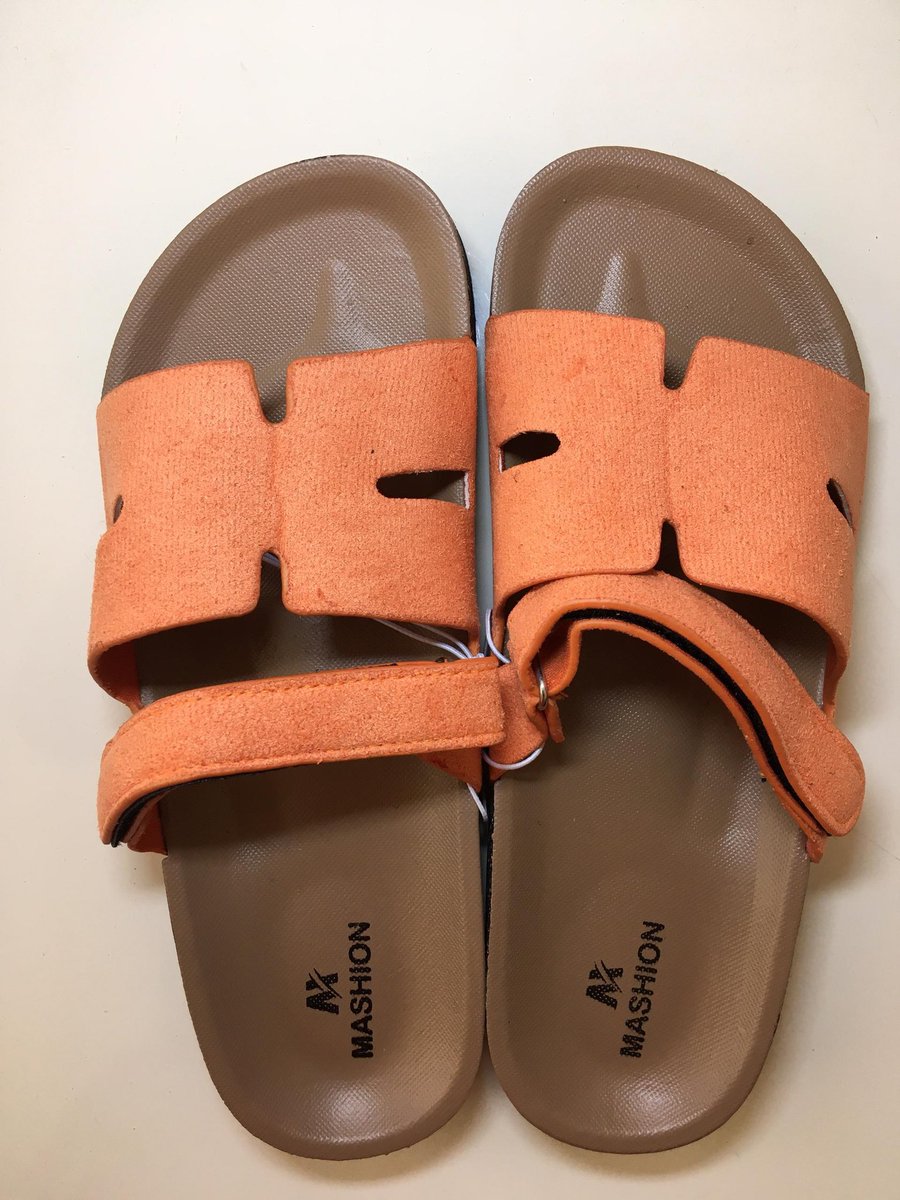 AbitiVee21's tweet photo. Readily available Scandals tiguleni only at 30K 
Available in Llz Area 49 kutali timatumiza
All sizes and colours available https://t.co/GaShw5Hhwg