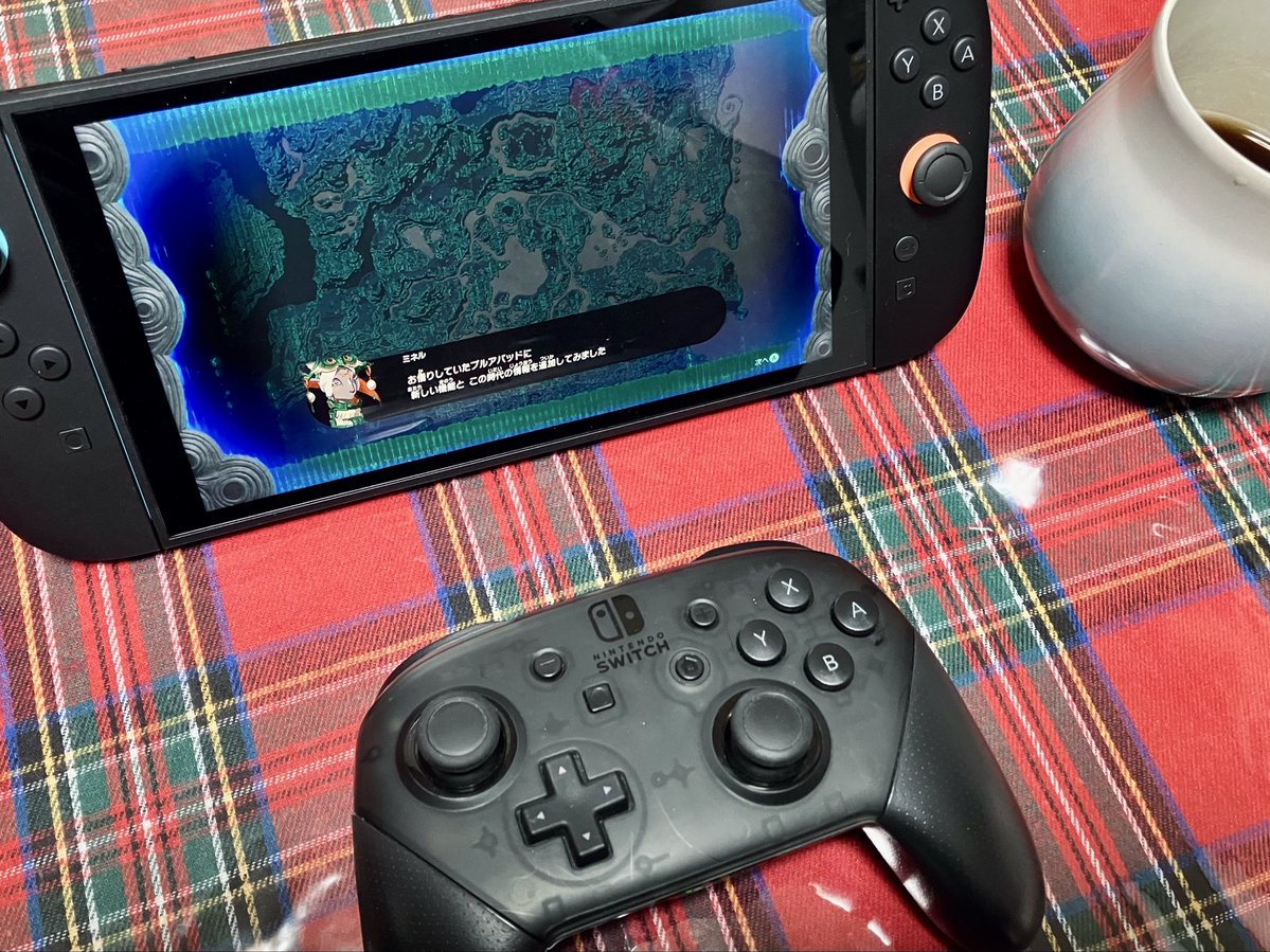 この省スペースでこのクオリティのゲームが即座に開始できるのすごいな…！