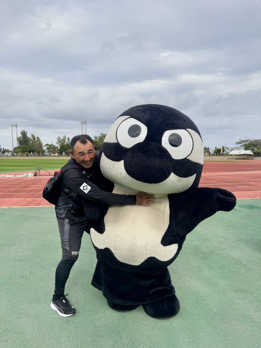 グランパスくん tweet media