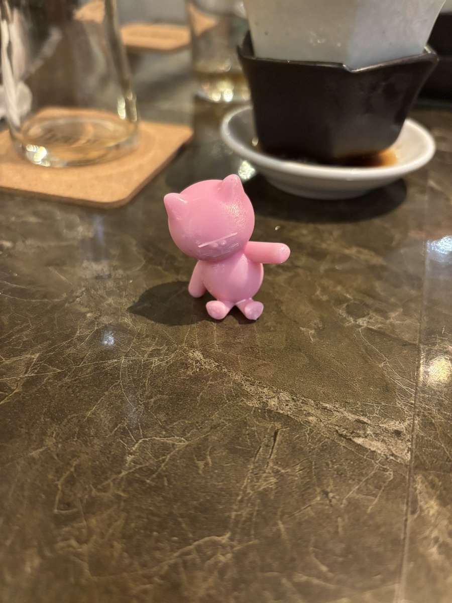 IL3131sathuu's tweet image. Chapter.10のカンパイイベント2部楽しかった😆
作品を見ながら初めましての皆さんとお酒に食事に美味しかった！
あいにゃんにお酒も注いでもらえて最高！
あいにゃんセレクトのクラフトビールのニイガタビアを持って新潟に帰宅です😄
#山内姉妹 #Chapter10