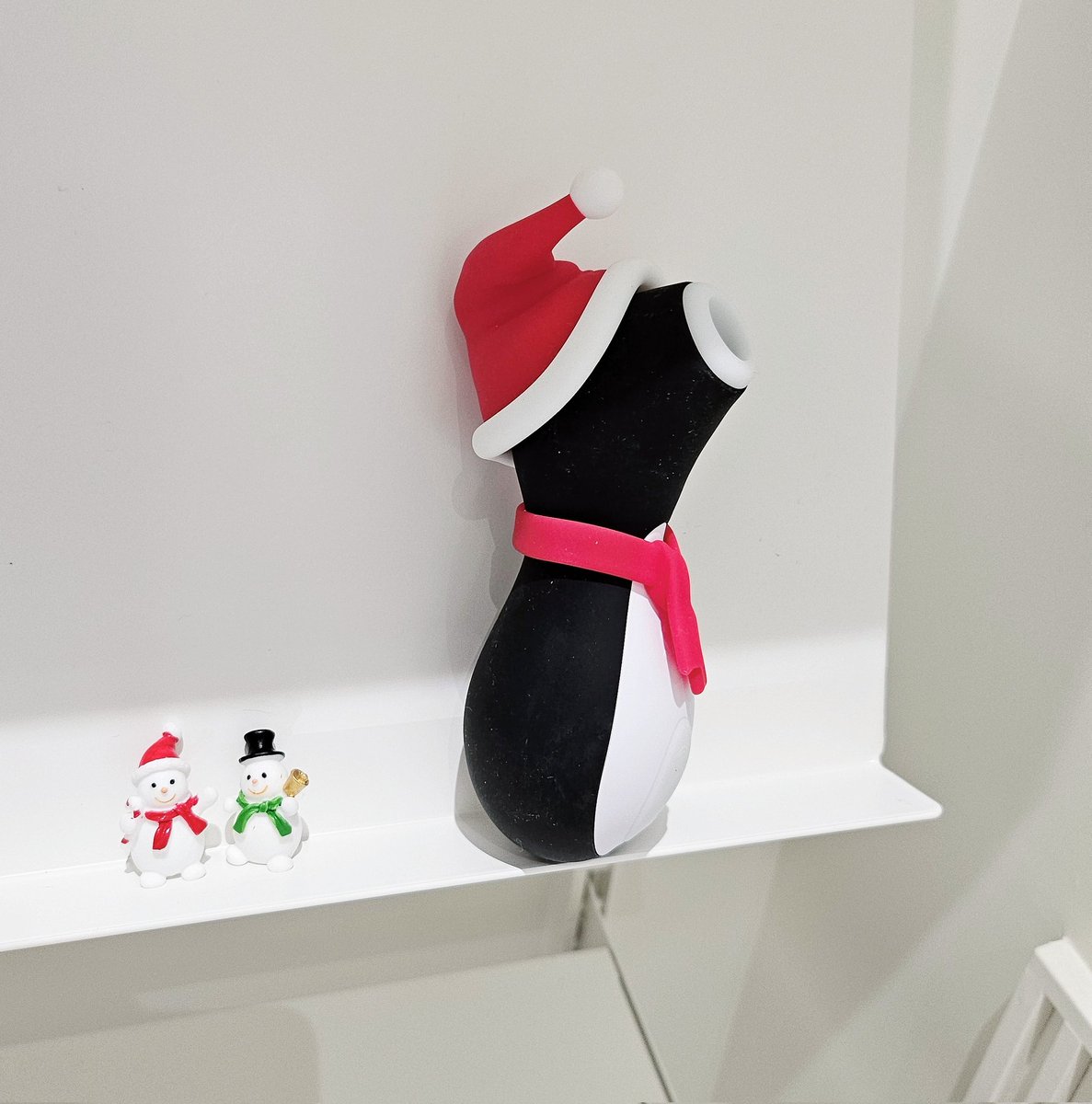 🎁12월의 산타 더바몰 RT이벤트🎁

🎄산타 코스튬 (10명)
🐧새티스파이어 산타펭귄 (3명)

더바몰 산타걸이 되어주실 분~~❣️
귀여운 산타펭귄 입양해주실 분 찾아요👀✨

🎁 이벤트 발표 12.17
🍌 thebanana.co.kr  
#성인용품 #더바몰 #코스튬 #우머나이저