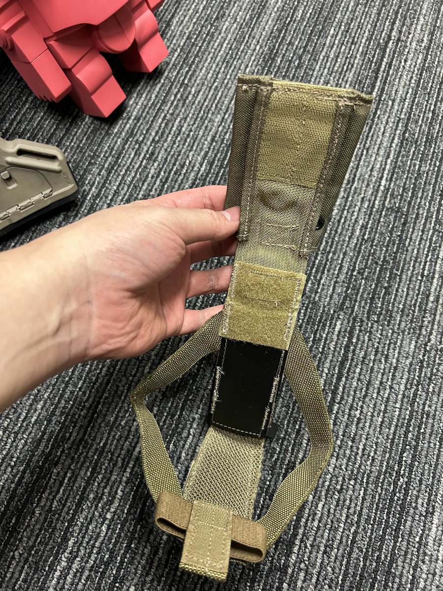 これGPSポーチだったのか