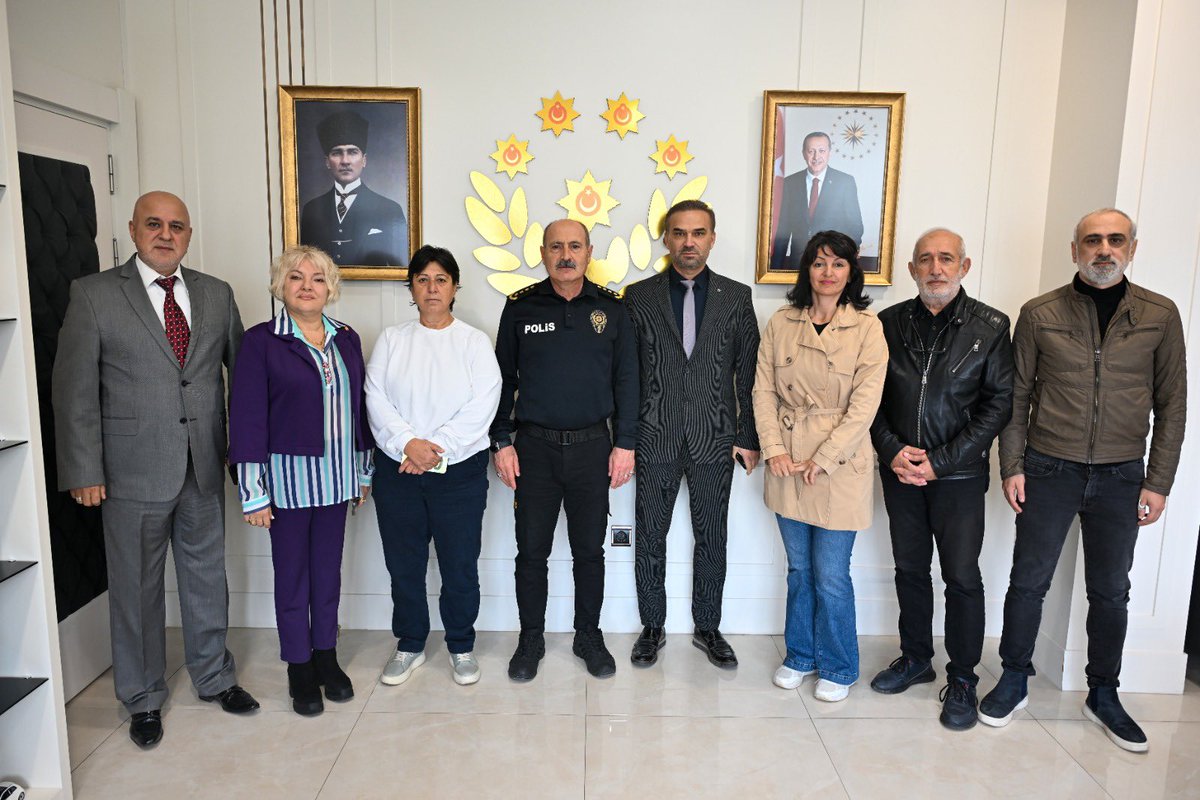 Türk İnternet Medya Birliği Antalya Temsilcisi Sn. Selami ŞAHİN ve beraberindeki heyet Sn. Nilhan TURAN, Sn. Teslime TOSUN, Sn. Fatih GÜRBÜZ, Sn. Erdal ORHAN, Sn. Hilal AKSU ile Sn. Gökhan ÇALBAY’a nazik ziyaretleri için teşekkür ederim.