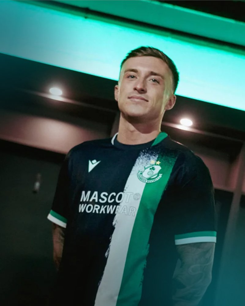New Shamrock Rovers away 👀
