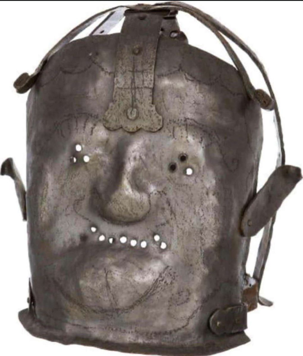 chroniclesofari's tweet image. A mask for people with mental illness 17th century