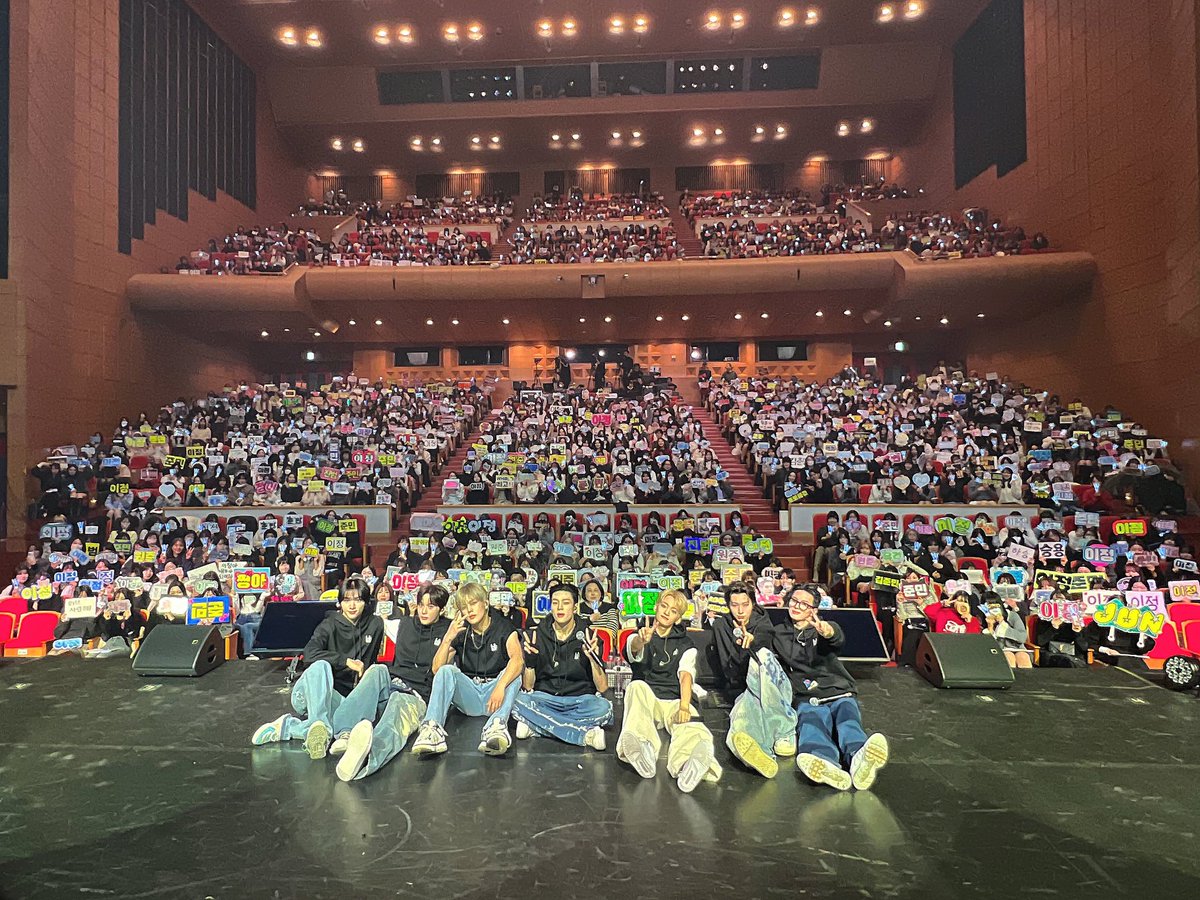 WHIB(휘브) tweet media