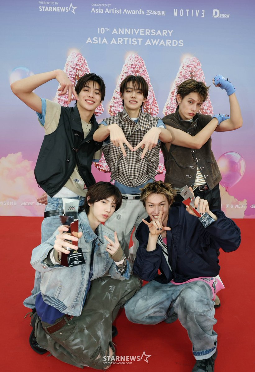 CORTIS HQ tweet media