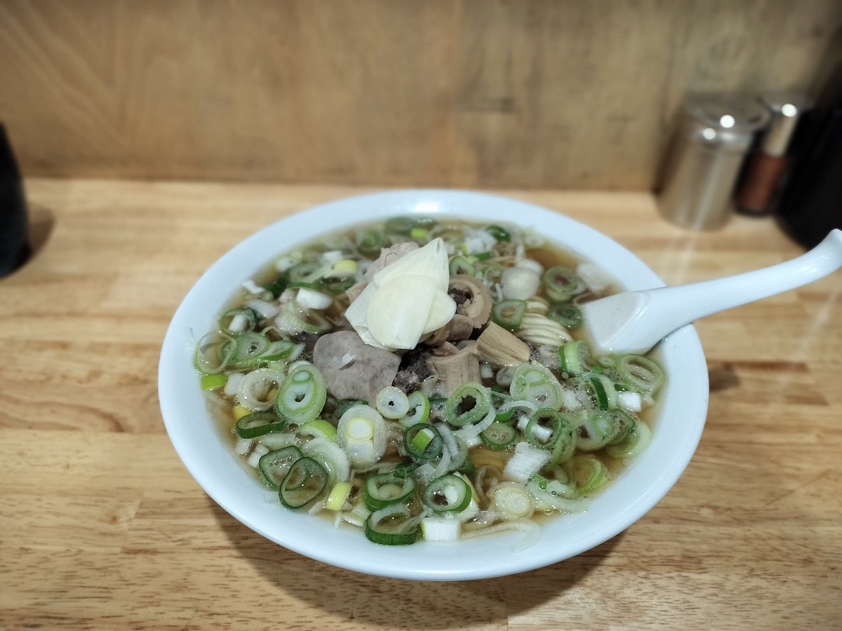 tebichi_tebichi's tweet photo. 食べられました♡
にんにく、いつもと違う？
今日も最高のモツだった🥲スープずっと飲んでいられる🥲❤️このスープでご飯3���食べられる🥲❤️❤️❤️ https://t.co/0FIxJ5Q7ID
