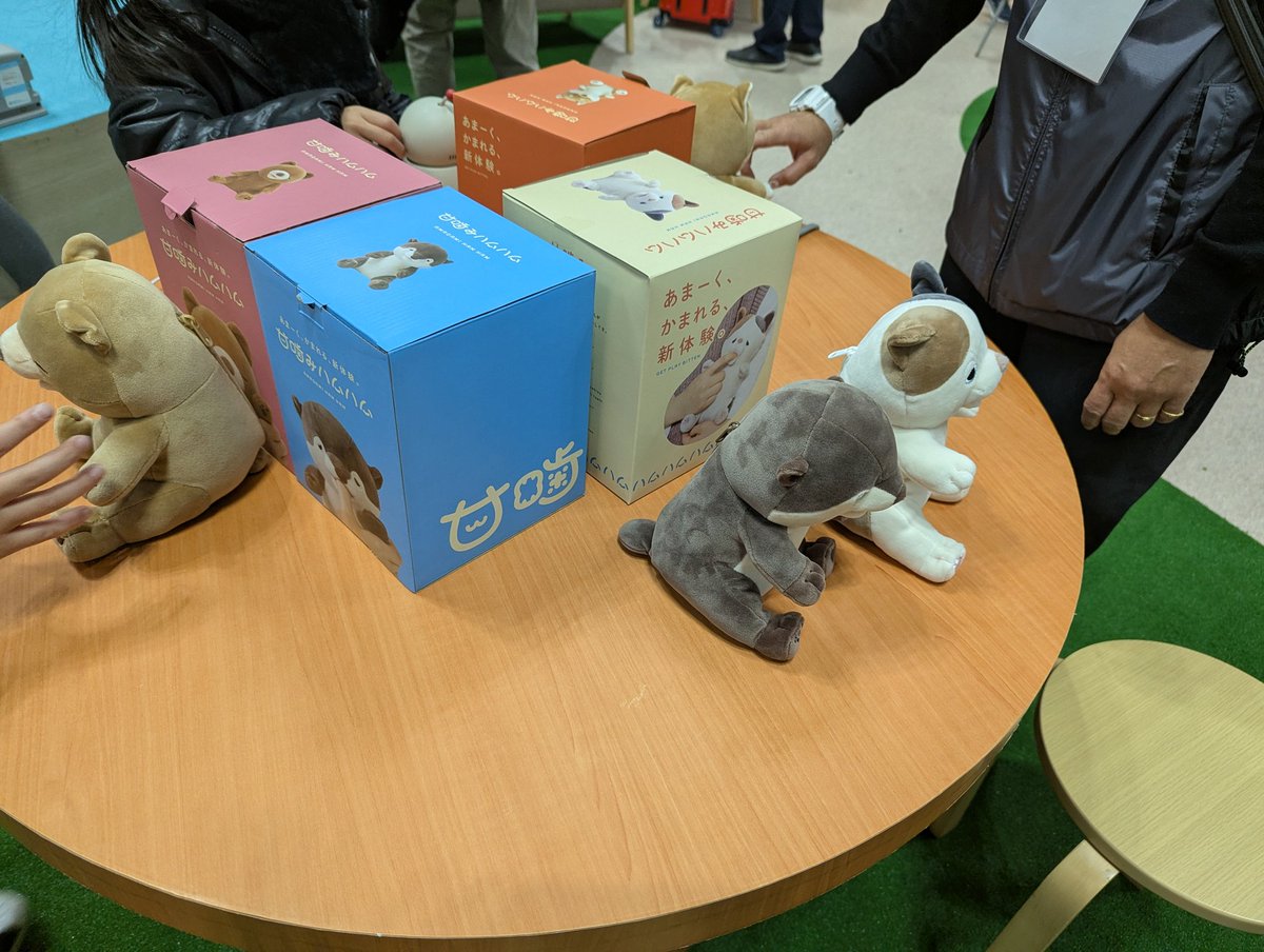 QuaRobotics's tweet photo. 癒しロボットに触れて来ました
いつの間にか自分の中でアツいジャンルの一つになってます https://t.co/Mm5mjQLlSh
