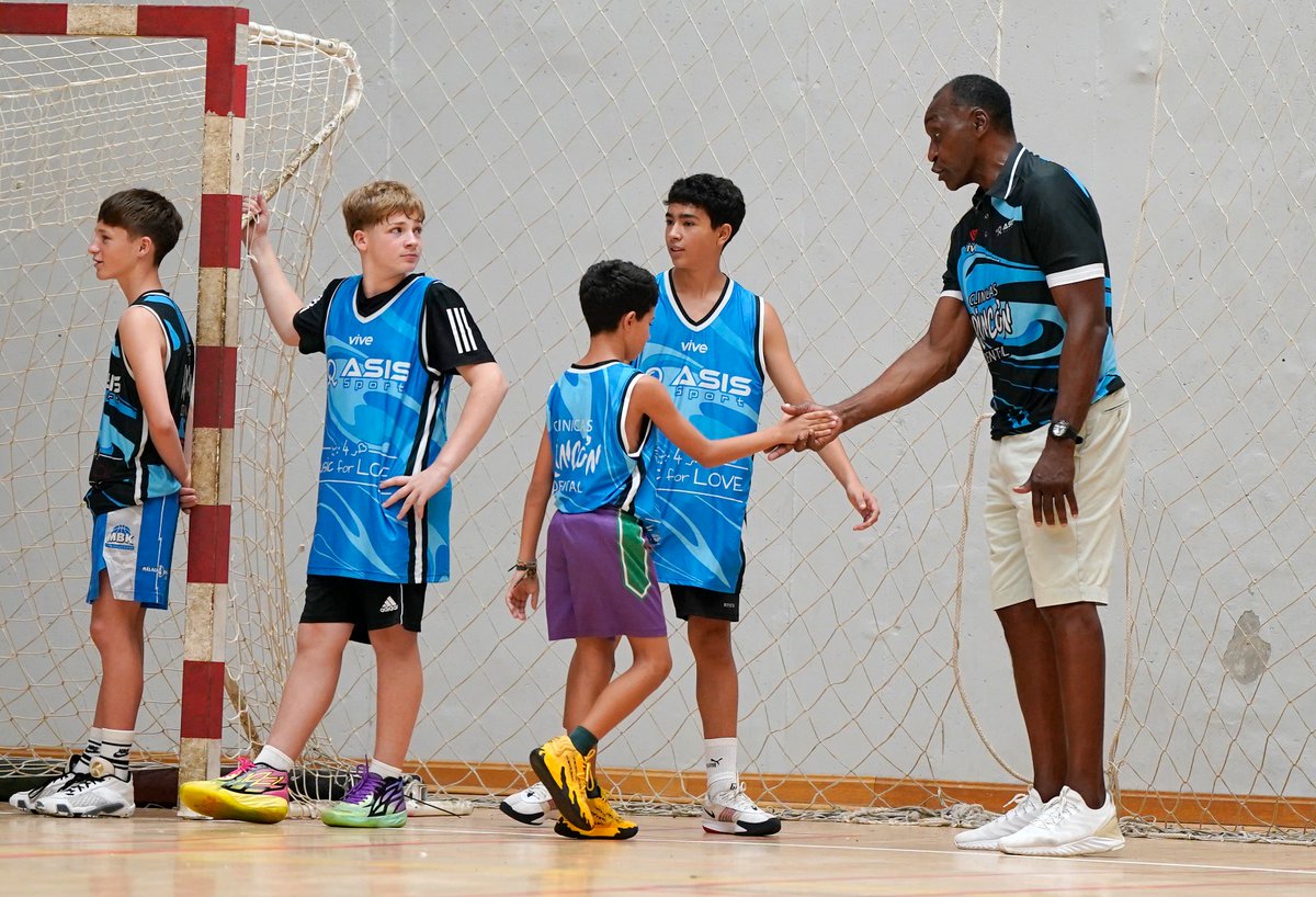 Desarrollo y crecimiento continuo en el baloncesto.

El proceso con el empeño de la mejora.

#Basketball #Baloncesto #Skills #Development