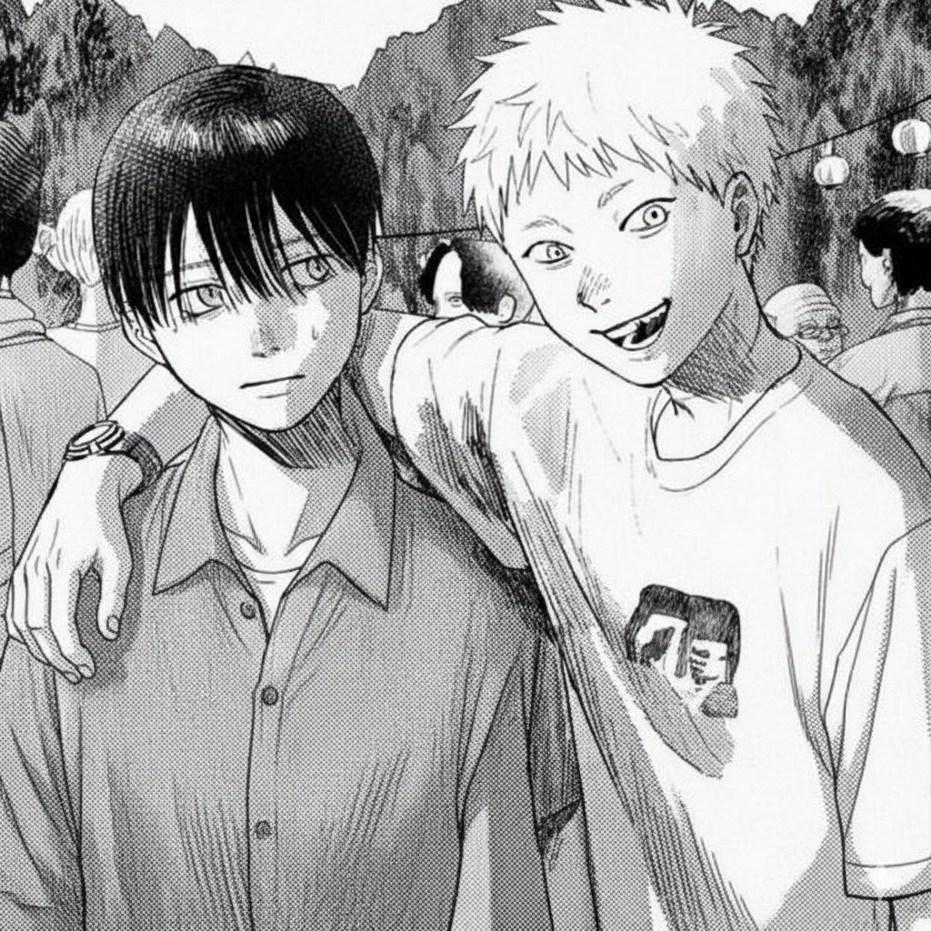 ailvsyshk's tweet image. bro was probably in his tippy toes here