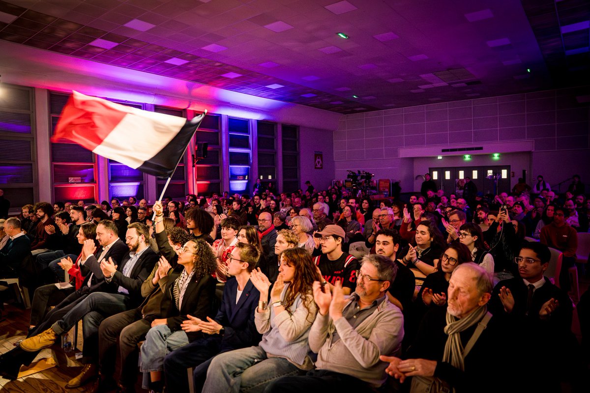 🔥350 personnes pour notre lancement de campagne à #Bordeaux !

Quelle fierté de porter la liste Faire mieux pour Bordeaux aux prochaines élections municipales avec cette équipe incroyable.

Notre objectif est clair : gagner pour tout changer et rendre enfin Bordeaux abordable !