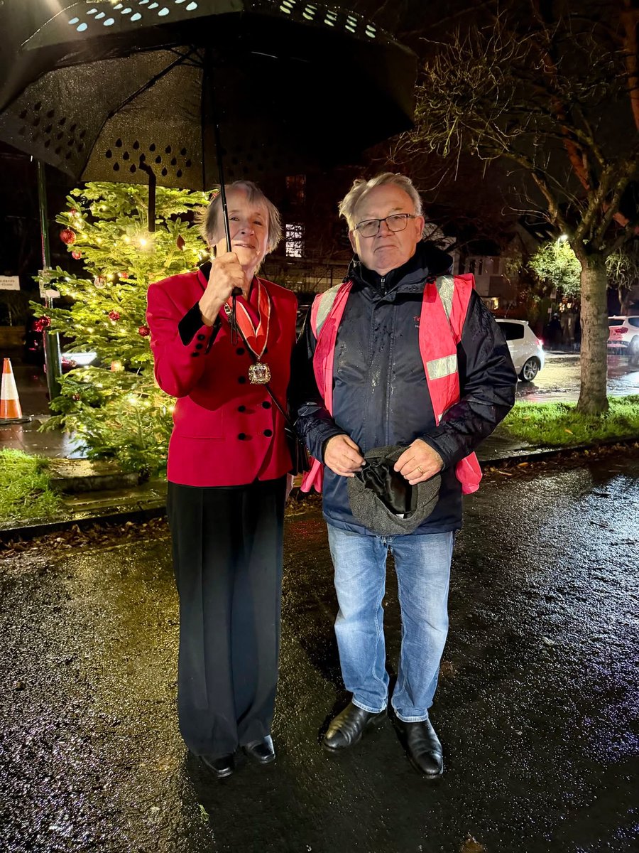 Strawb Hill Tweets tweet media