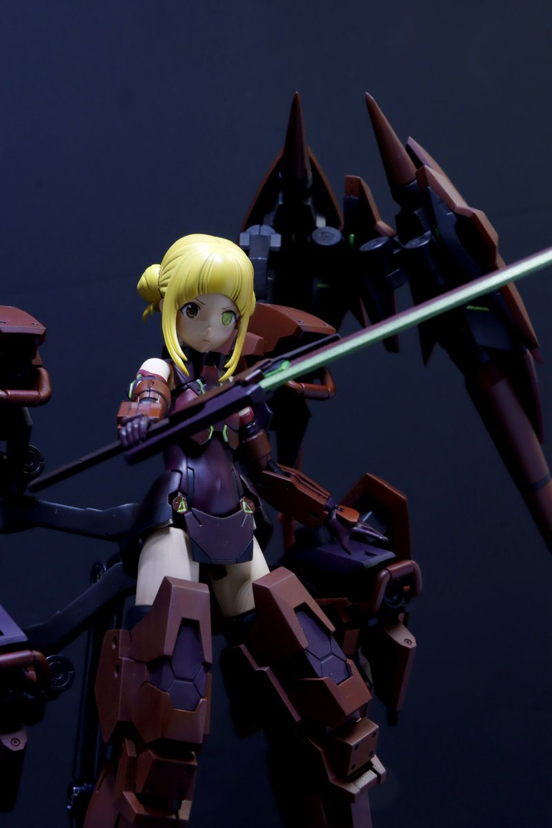 えすじー tweet media