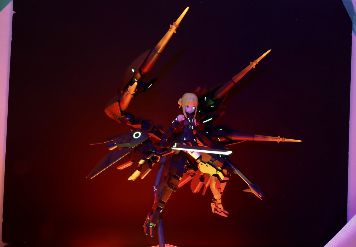 えすじー tweet media