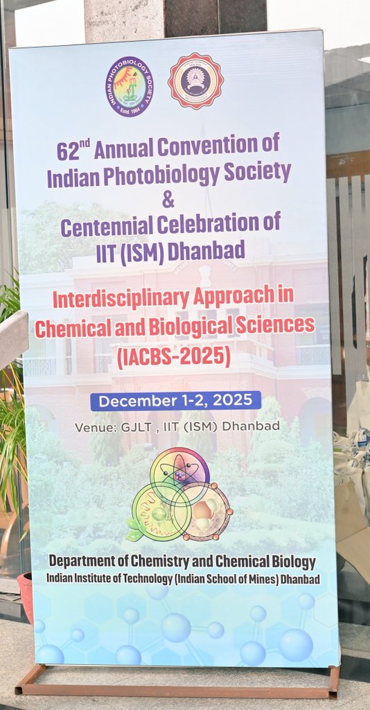 MeMrinal007's tweet photo. Feeling truly blessed to be a part of the International Conference on Interdisciplinary Approaches towards Chemistry and Biology, organized by the Indian Photobiology Society at IIT ISM DHANBAD. Grateful to have received the ACS Best Poster Award as well. ❤️ https://t.co/97az8FXRSN
