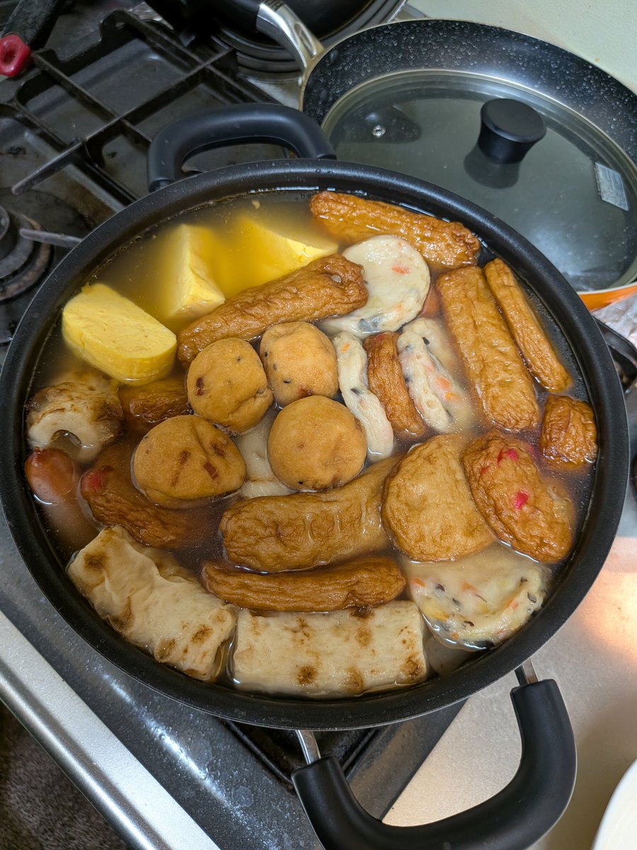 大家さんに大根頂いたので
しばらくおでん生活です