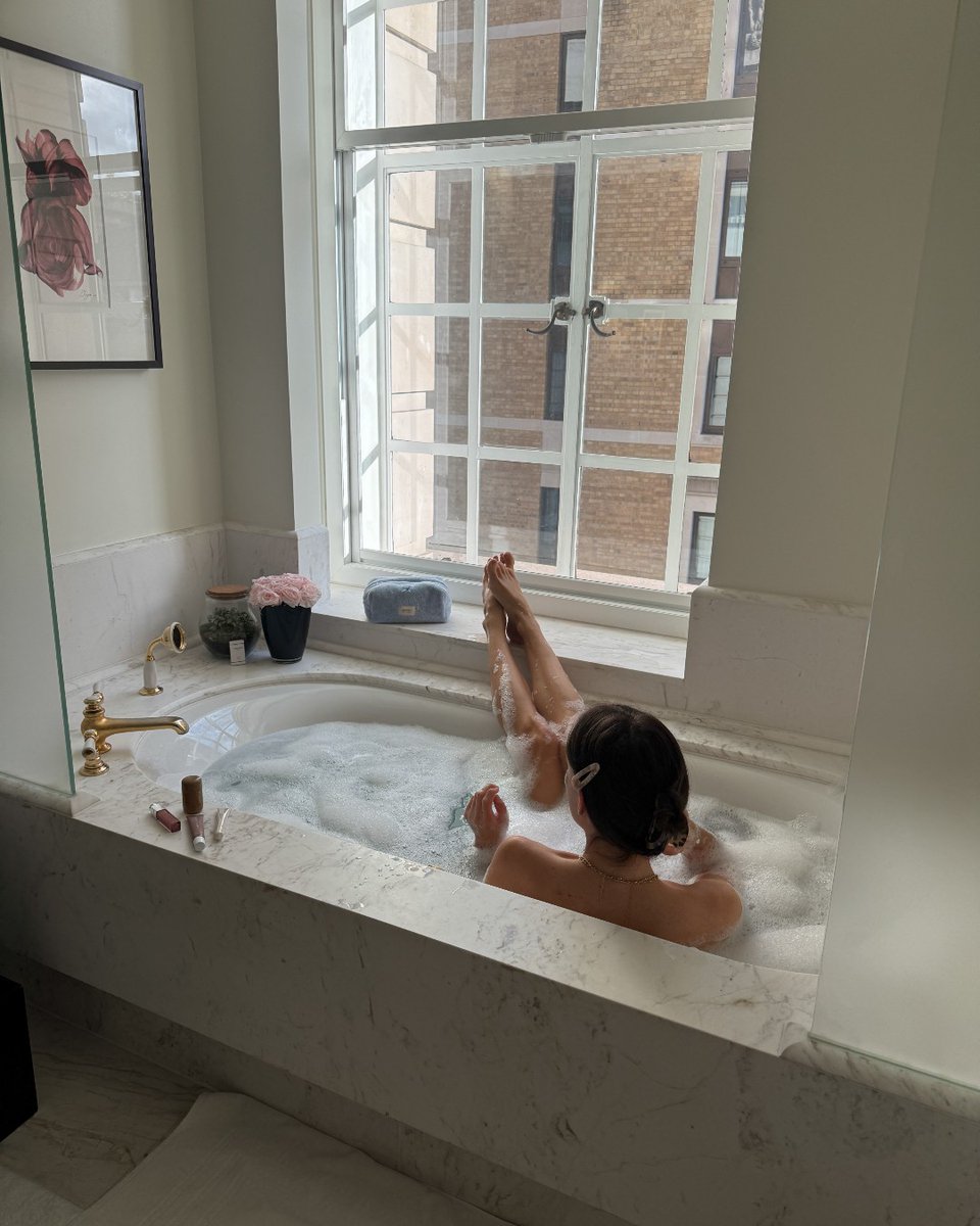 FSLondon Tower Bridge tweet media