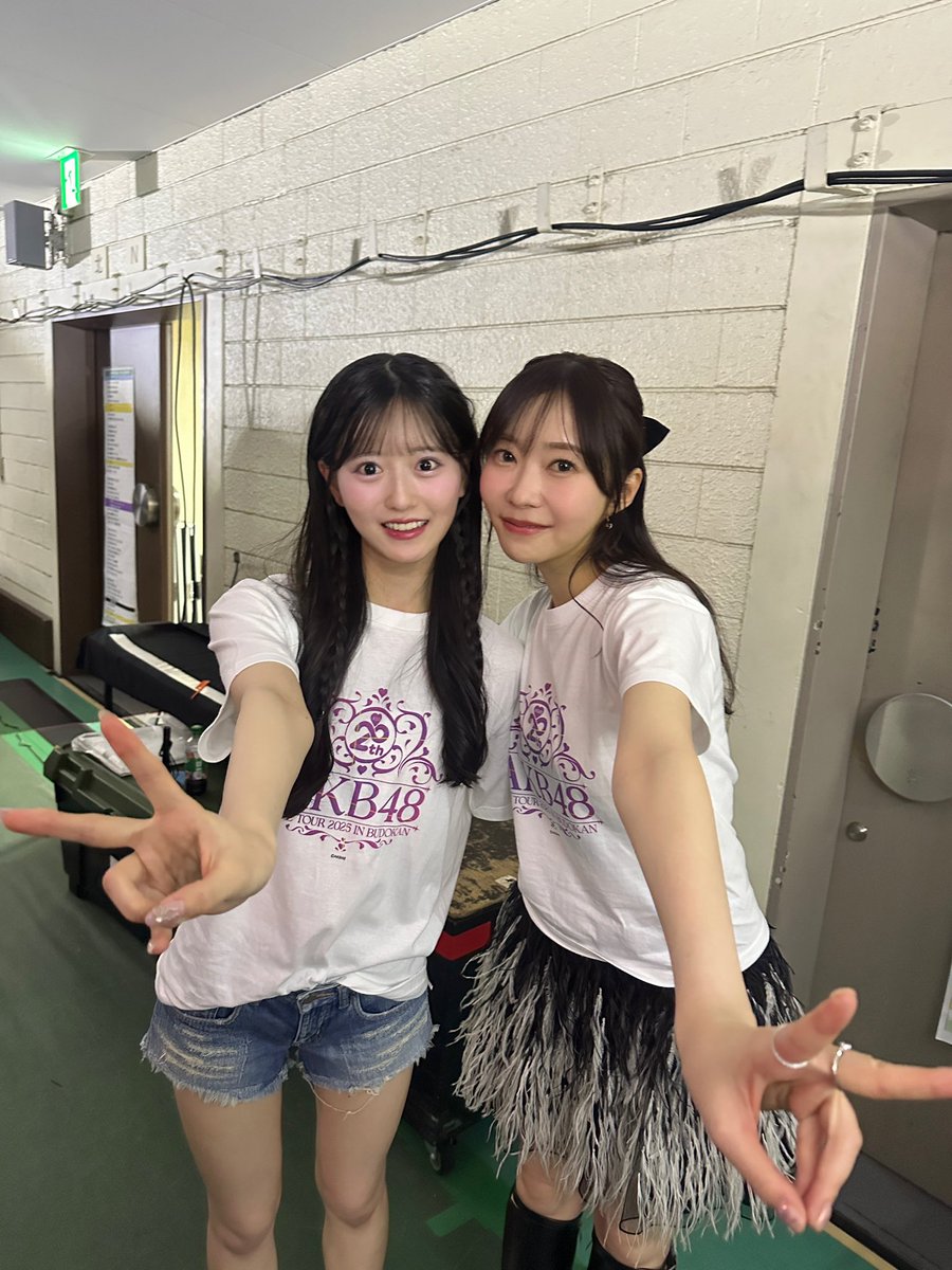 AKB48は青春ですin武道館 指原莉乃さんとお写真を撮って頂きました